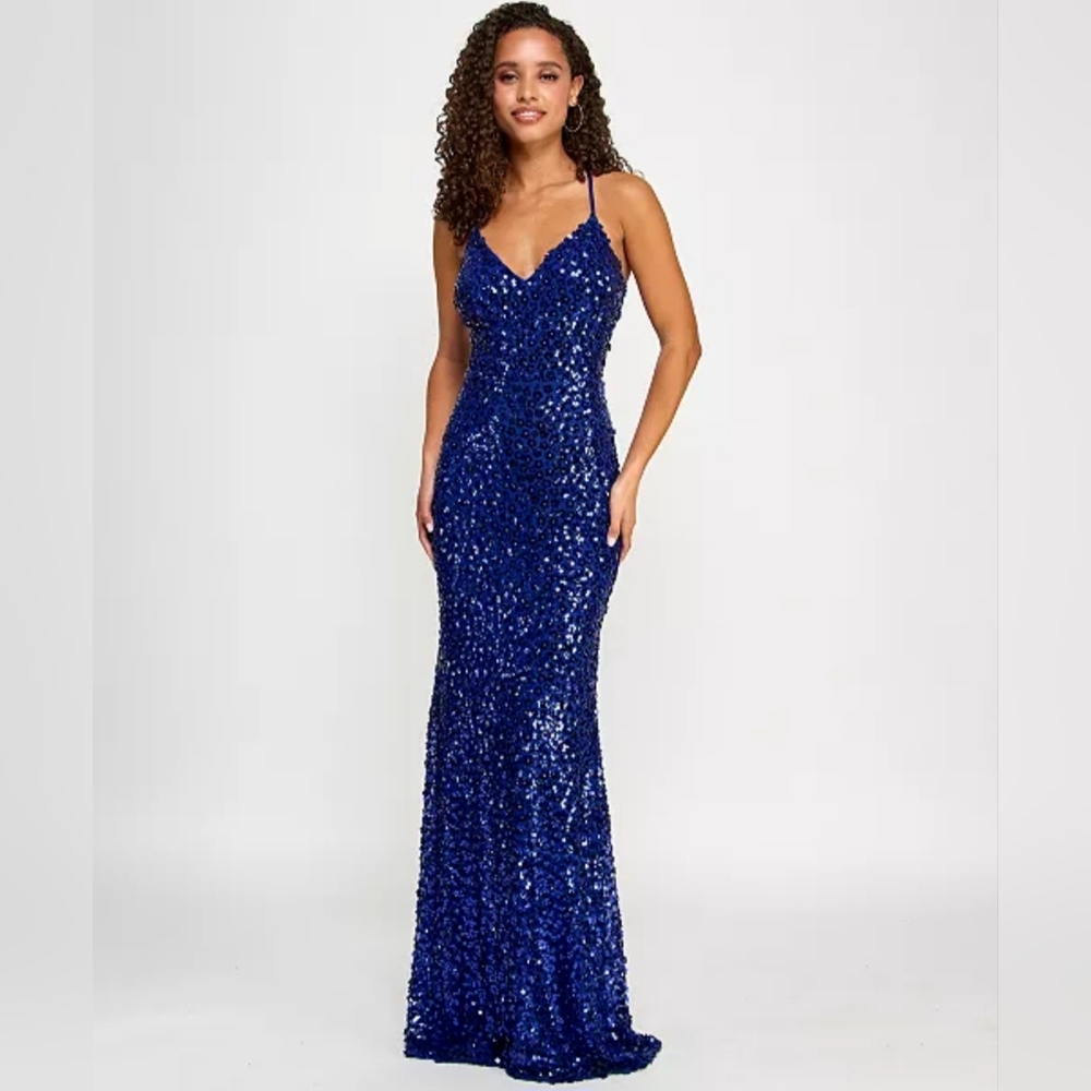 Women's Clothing (A12)